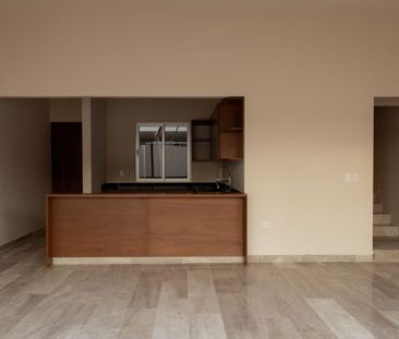 Townhouse en Renta en Montecristo - Photo 3