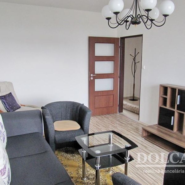 3 izbový byt na prenájom 84m2, Ďumbierska, Nitra - Photo 1