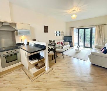 2 bedroom apartment to rent - Photo 1