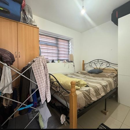 Maswell Park Road, TW3, Hounslow - Photo 3