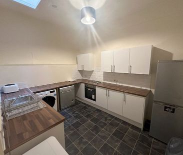 Nethergate -, Dundee - Photo 5