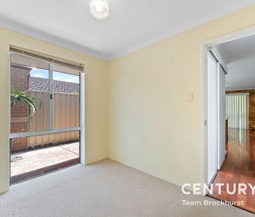 Perfect Family Entertainer with a Pool! - Photo 5