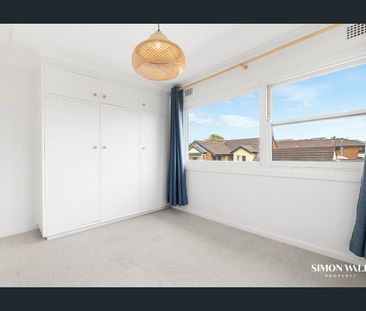 Simplistic Living in a Sought-After Location - Photo 3