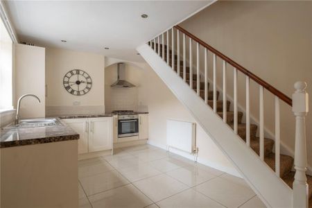 2 bedroom terraced house to rent - Photo 3