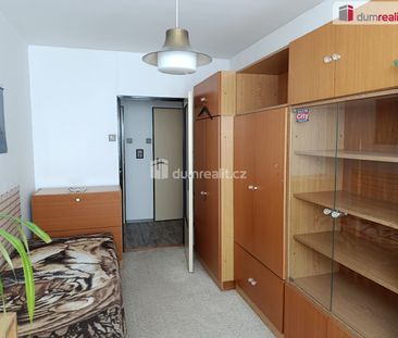Pronájem bytu 3+1 68 m², Komárovská 1935, Praha - Fotografie 6
