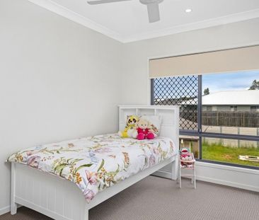 27 Blossom Street, Yarrabilba QLD 4207 - House For Rent | Domain - Photo 6