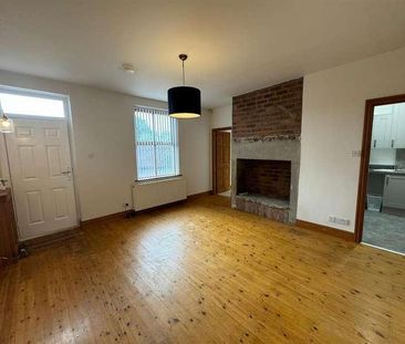 Manor Street, Hartshead Moor, Cleckheaton, BD19 - Photo 3