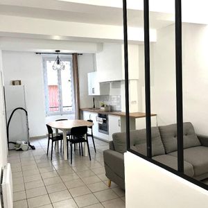 Location Appartement 3 pièces 63m² BEDARIEUX 34600 - Photo 2