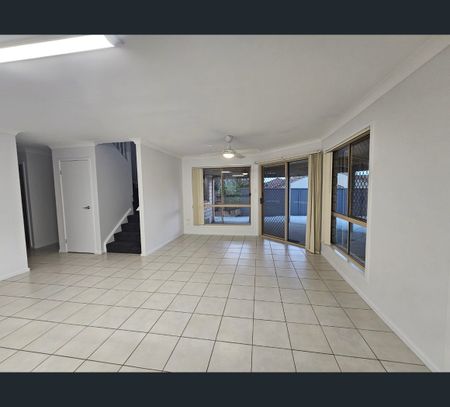 9 Glencoe Court, Underwood, Qld 4119 - Photo 5