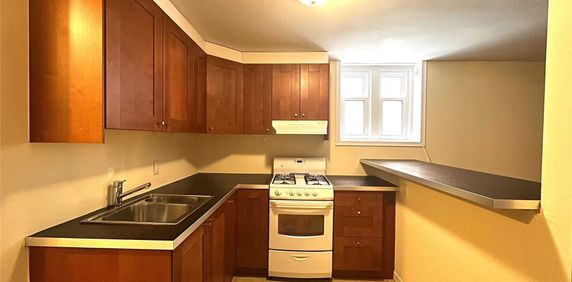 For Lease - 485 Oriole Parkway Unit# A, Toronto, Ontario - Photo 2