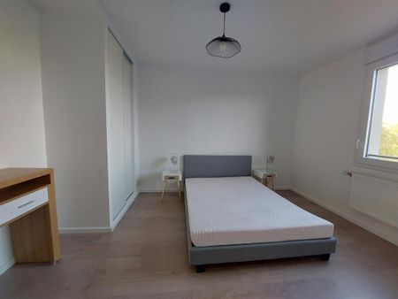 Location Appartement 2 pièces Meublé 39m² BIHOREL 76420 - Photo 4