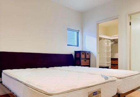 2b2b - Master Room - Photo 4