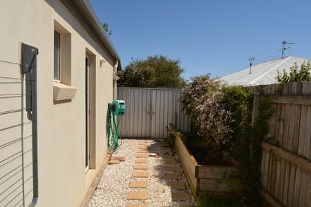 11 Saba Court, Middle Ridge - Photo 2