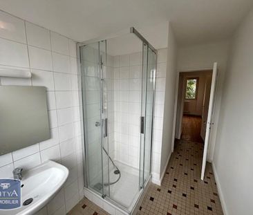 Location Appartement 4 pièces 69m² VILLEFRANCHE SUR SAONE 69400 - Photo 6