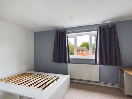 1 bedroom semi-detached house to rent - Photo 3