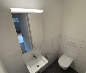 4,5-Zimmerwohnung mit grosser Terrasse und Bergsicht zu vermieten - Photo 3