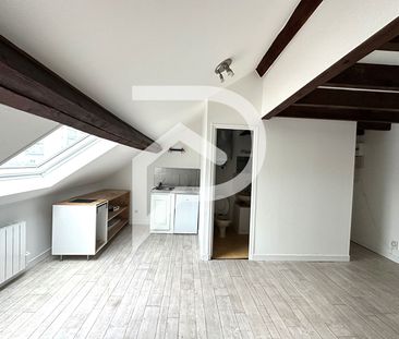 Location Appartement 2 pièces 19m² - Photo 2