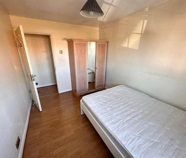 Lime Grove, Hayes, UB3 - Photo 3