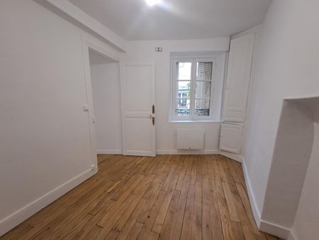 3P 52.06M² RUE ST SIMON Versailles (78000) - Photo 2