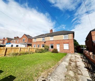 3 bedroom end of terrace house to rent - Photo 2