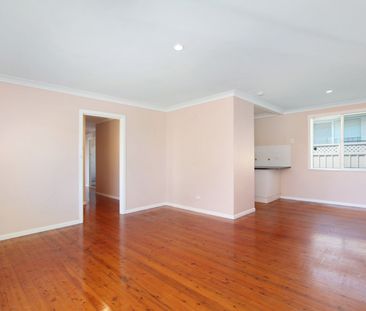 Charming Family Home on a Spacious Corner Block - Photo 3