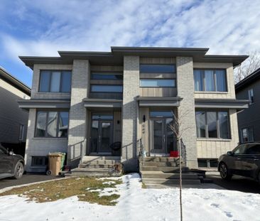 Maison à étages à louer - Saint-Eustache (Nord Est) Maison à étages... - Photo 3