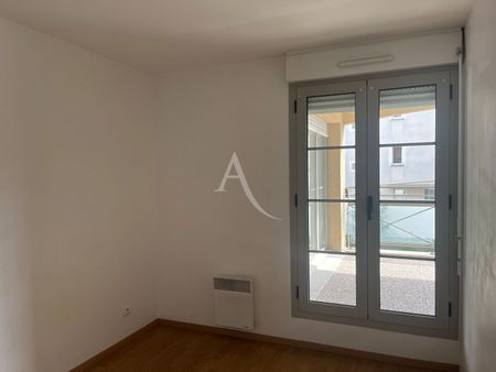 Location Appartement 3 pièces 63m² - Photo 5