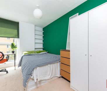 3 bedroom apartment to rent - Photo 2