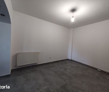 Casa 5 camere, 118 mp, curte, garaj, panouri fotovoltaice, Parcul Arma - Fotografie 4