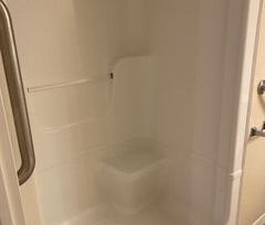 For Lease - 1056 Queens Avenue Unit# 504, Oakville, Ontario - Photo 1