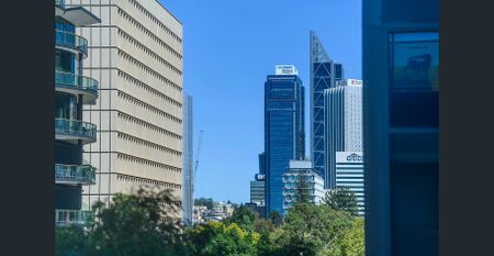 Stylish City Studio Retreat - Photo 4