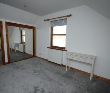 3 bedroom detached house to rent - Photo 3