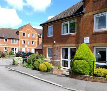 1 bedroom retirement property to rent - Photo 5