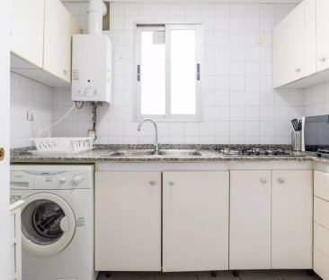 Single Bed in Rooms for rent in 4-bedroom apartment in Extramurs - Photo 5