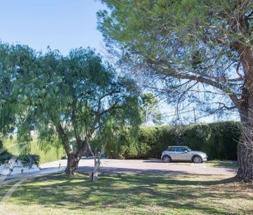 Maison à louer Cagnes Sur Mer, Cote d'Azur, France8 500 EUR / Mois - Photo 2