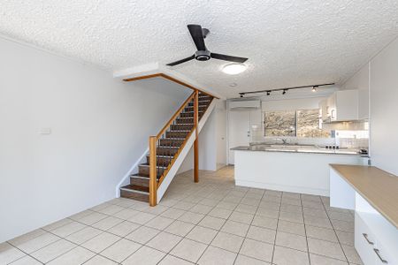 6/2-4 Bundock Street, Castle Hill - Photo 4