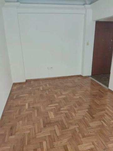 Διαμέρισμα για ενοικίαση Αγία Τριάδα (Φάληρο - Ιπποκράτειο) - Φωτογραφία 2