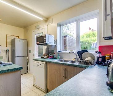 4 bedroom house of multiple occupation to rent - Photo 5