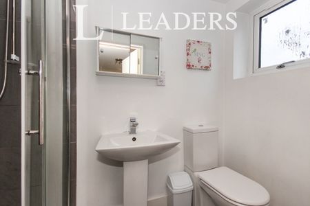 1 bedroom apartment to rent Roseland Road, Kenilworth, CV8 - Photo 4