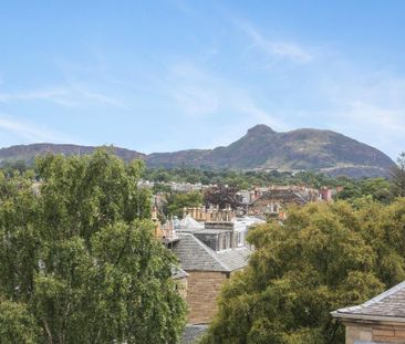 4 bedroom semi-detached house to rent - Photo 5