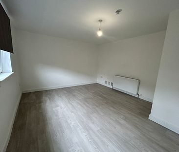 3 Bedroom Property To Rent - Photo 5