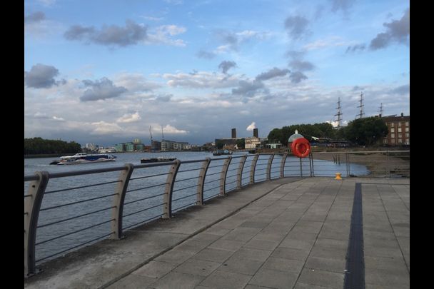 1 Bed Flat, Woodwharf, SE10 - Photo 1