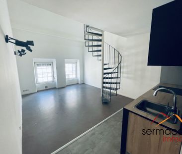 Appartement atypique en duplex de type F3 - Photo 3