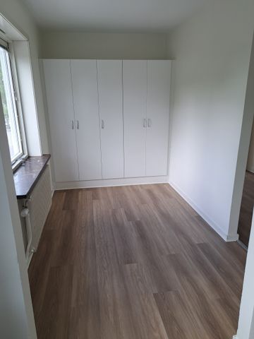 Drottninggatan, Vara - Foto 3