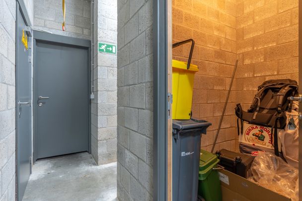 Gelijkvloers app met 2 slpk en autostaanplaats te Turnhout. - Foto 1