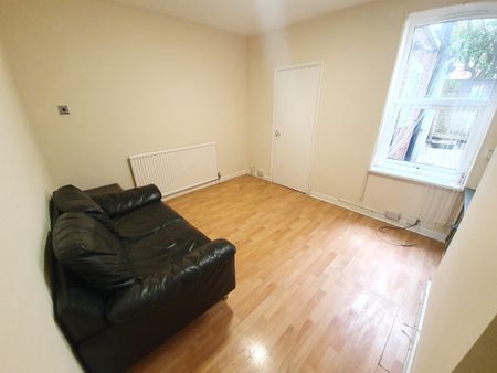 Esdelle Street, Norwich - Photo 4