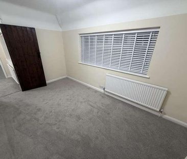 West Reading, Berkshire, RG30 - Photo 3