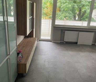 Erstbezug nach kompletter Sanierung – moderne 3-Zi-mit 3 Balkonen - Photo 5