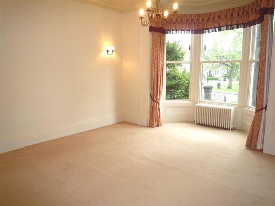 3 bedroom apartment to rent - Photo 1