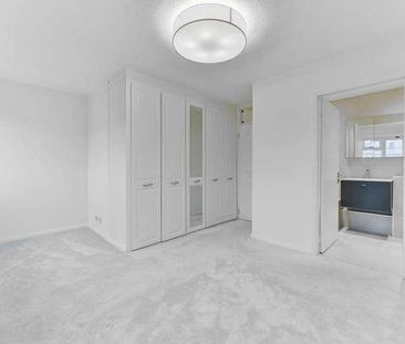 Croham Park Avenue, South Croydon, CR2 - Photo 5